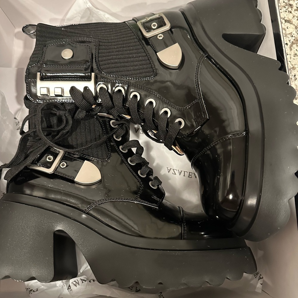 Stylish Black Platform Boots